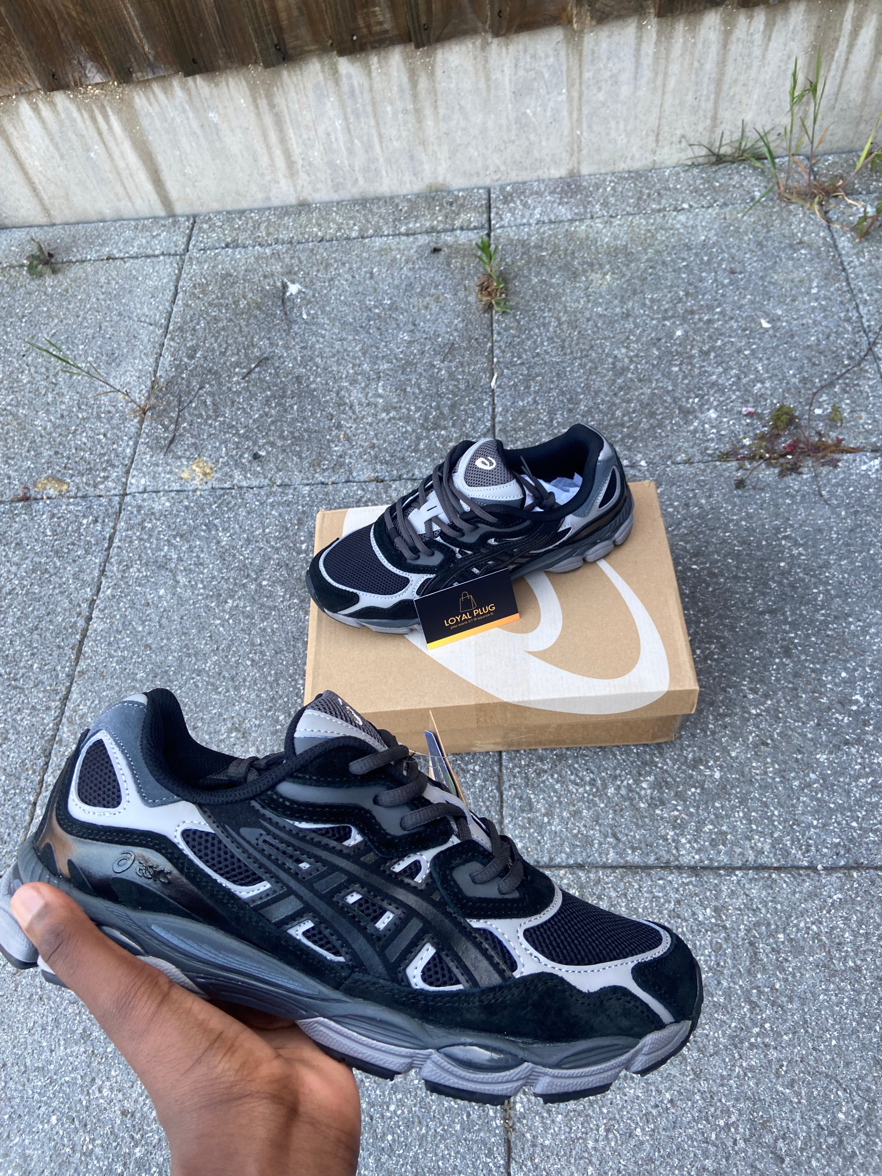 GEL NYC 'Graphite Grey Black'