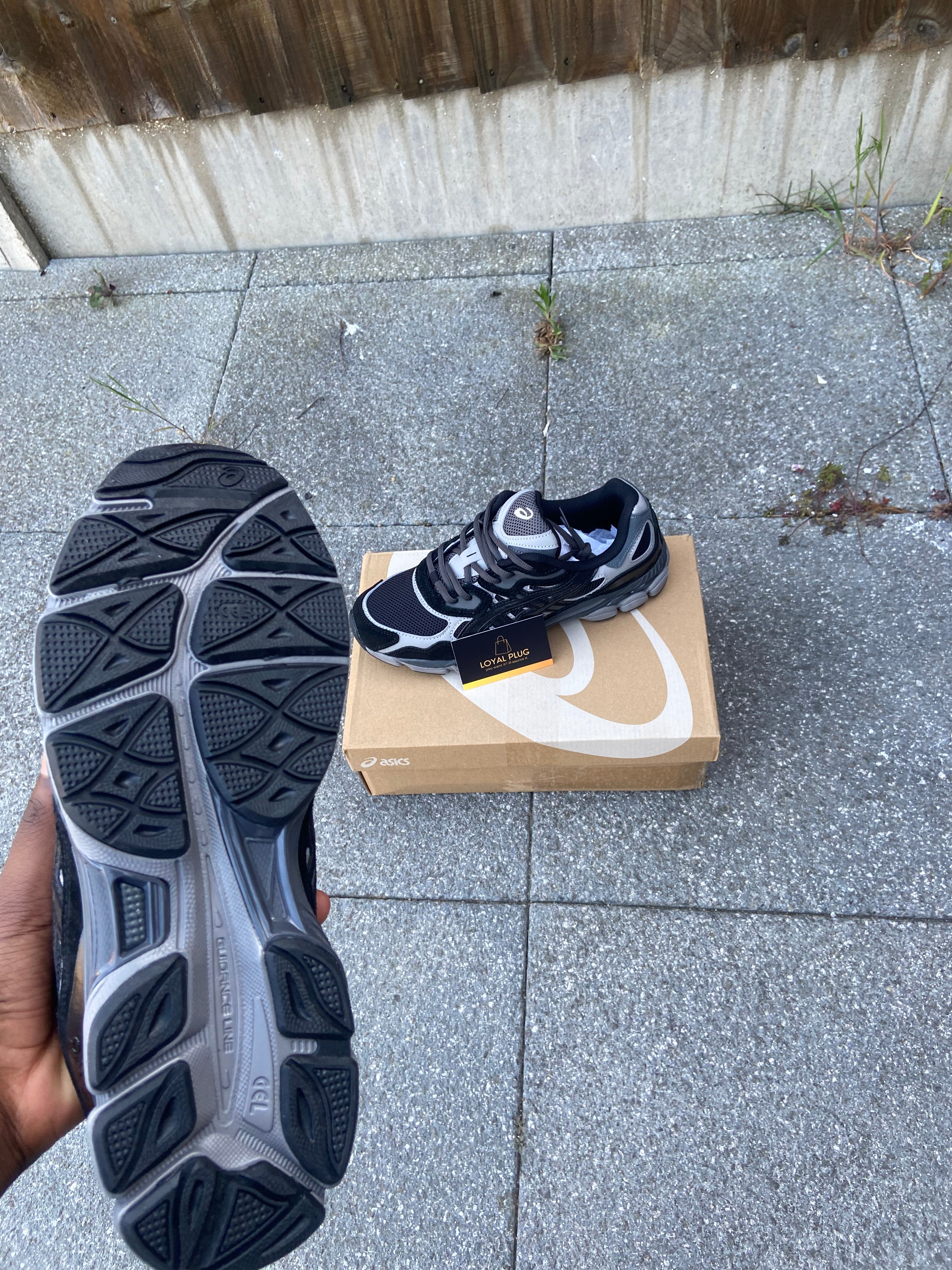 GEL NYC 'Graphite Grey Black'